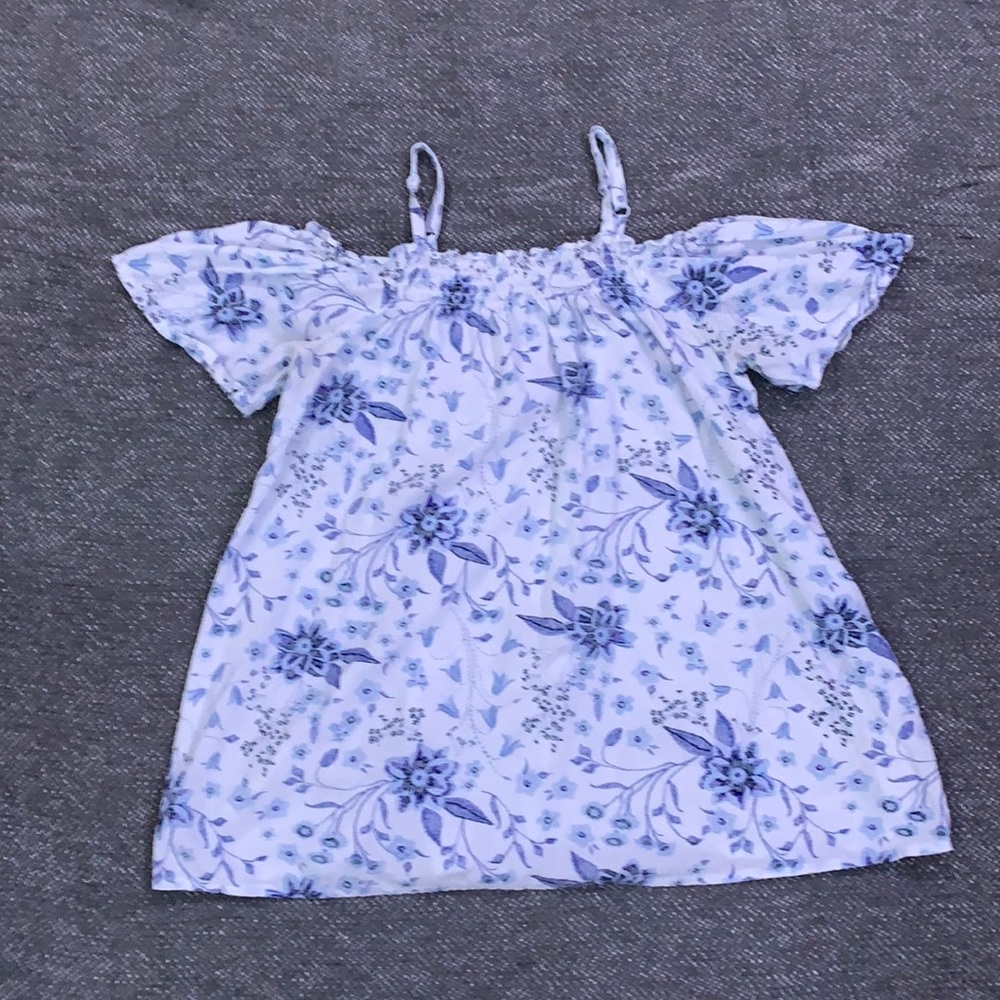 Old Navy White Top with Floral Pattern